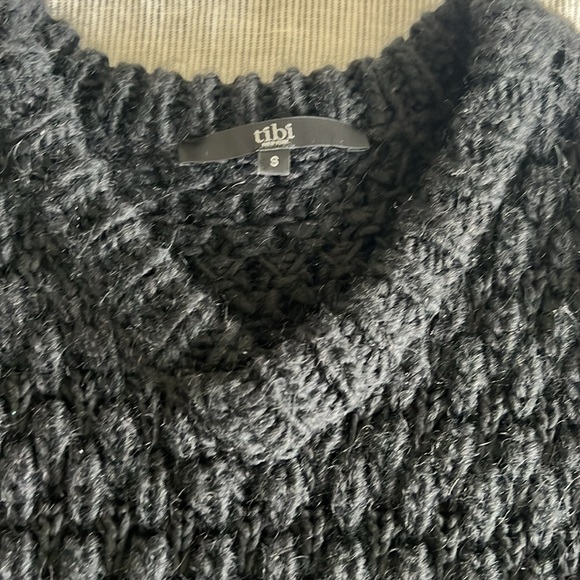 Tibi black short sleeved sweater - Picture 2 of 3